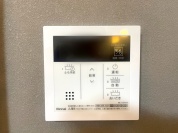 【給湯器操作パネル】