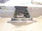 【食器洗乾燥機】