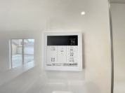 【給湯器操作パネル】