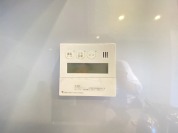 【給湯器操作パネル】