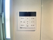 【給湯器操作パネル】