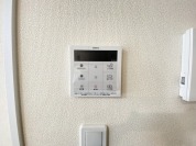 【給湯器操作パネル】