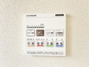 【浴室乾燥機操作パネル】