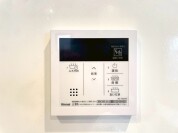 【給湯器操作パネル】