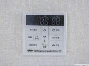 【ここから追い炊きも湯張りもワンプッシュ。】