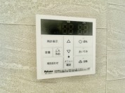 【給湯器操作パネル】