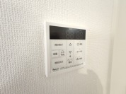 【給湯器操作パネル】