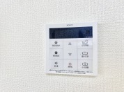 【給湯器操作パネル】