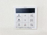 【給湯器操作パネル】