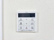 【給湯器操作パネル】