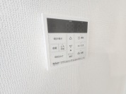 【給湯器操作パネル】
