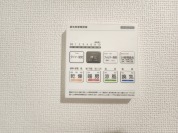 【浴室乾燥機操作パネル】