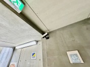 【防犯カメラ】