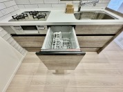 【食器洗乾燥機付】