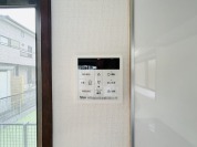 【給湯器パネル】