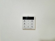 【給湯器パネル】