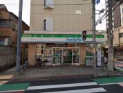 ファミリーマート大宮中央店