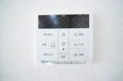 【給湯機操作パネル】
