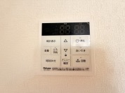 【給湯機操作パネル】