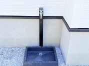 【根柱水栓】