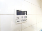 【給湯器リモコン】