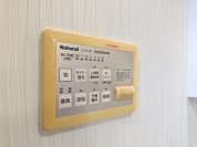 【便利な浴室暖房乾燥機つき！】