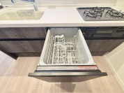 【食器洗い乾燥機】