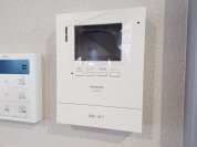 【TVモニター付きインターホン】