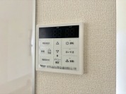 【給湯器リモコン】