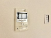 【TVモニター付きインターホン】