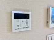 【給湯器リモコン】