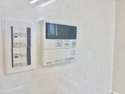 【給湯器リモコン】