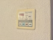 【浴室乾燥機能付き】