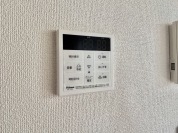 【給湯器リモコン】