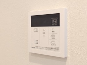 【自動湯張り機能、追い焚き機能、完備。】