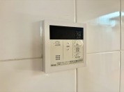 【給湯器リモコン】