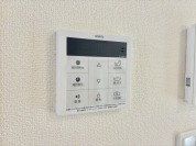 【給湯器リモコン】