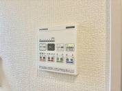 【浴室乾燥機能付き】