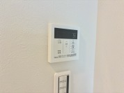 【給湯器リモコン】