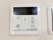 【給湯機操作パネル】