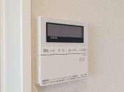【自動湯張り機能、追い焚き機能、完備。】