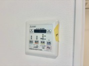 【浴室乾燥機能付き】