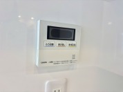 【給湯器リモコン】