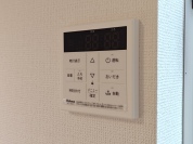 【自動湯張り機能、追い焚き機能、完備。】