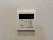 【給湯器リモコン】