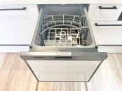 【食器洗い乾燥機】