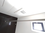 【浴室暖房乾燥機】