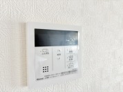 【給湯器リモコン】