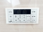 【給湯器リモコン】