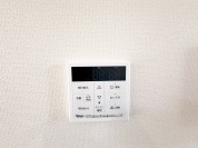 【給湯器リモコン】